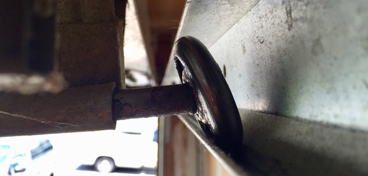 garage door rollers repair in Sunland